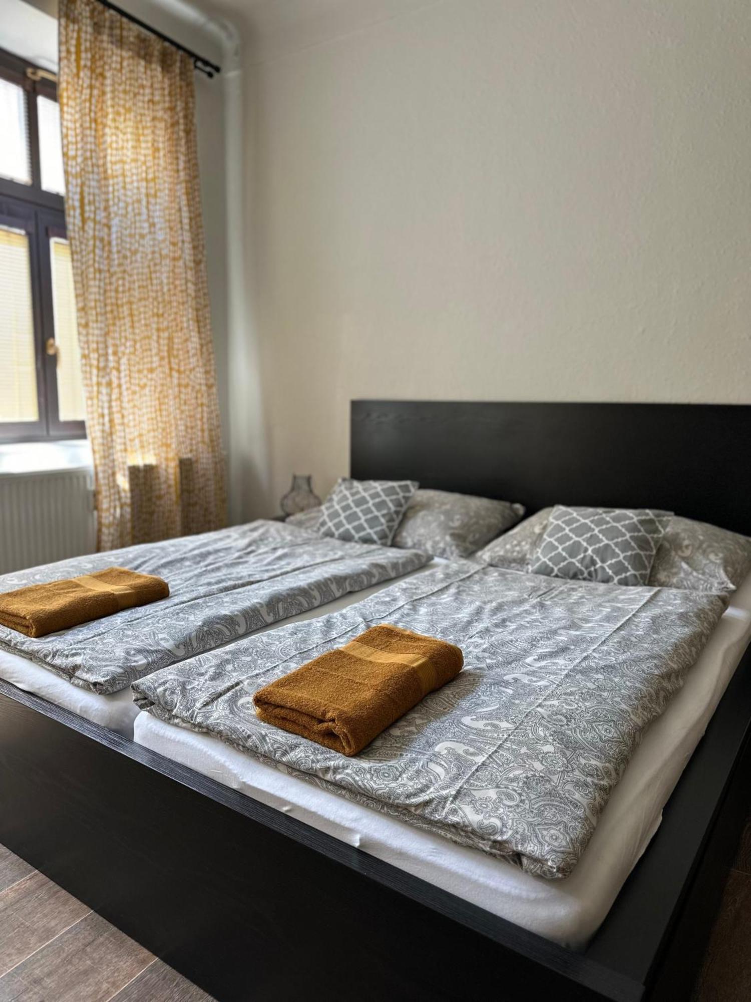 Kovarik Apartments I オロモウツ エクステリア 写真